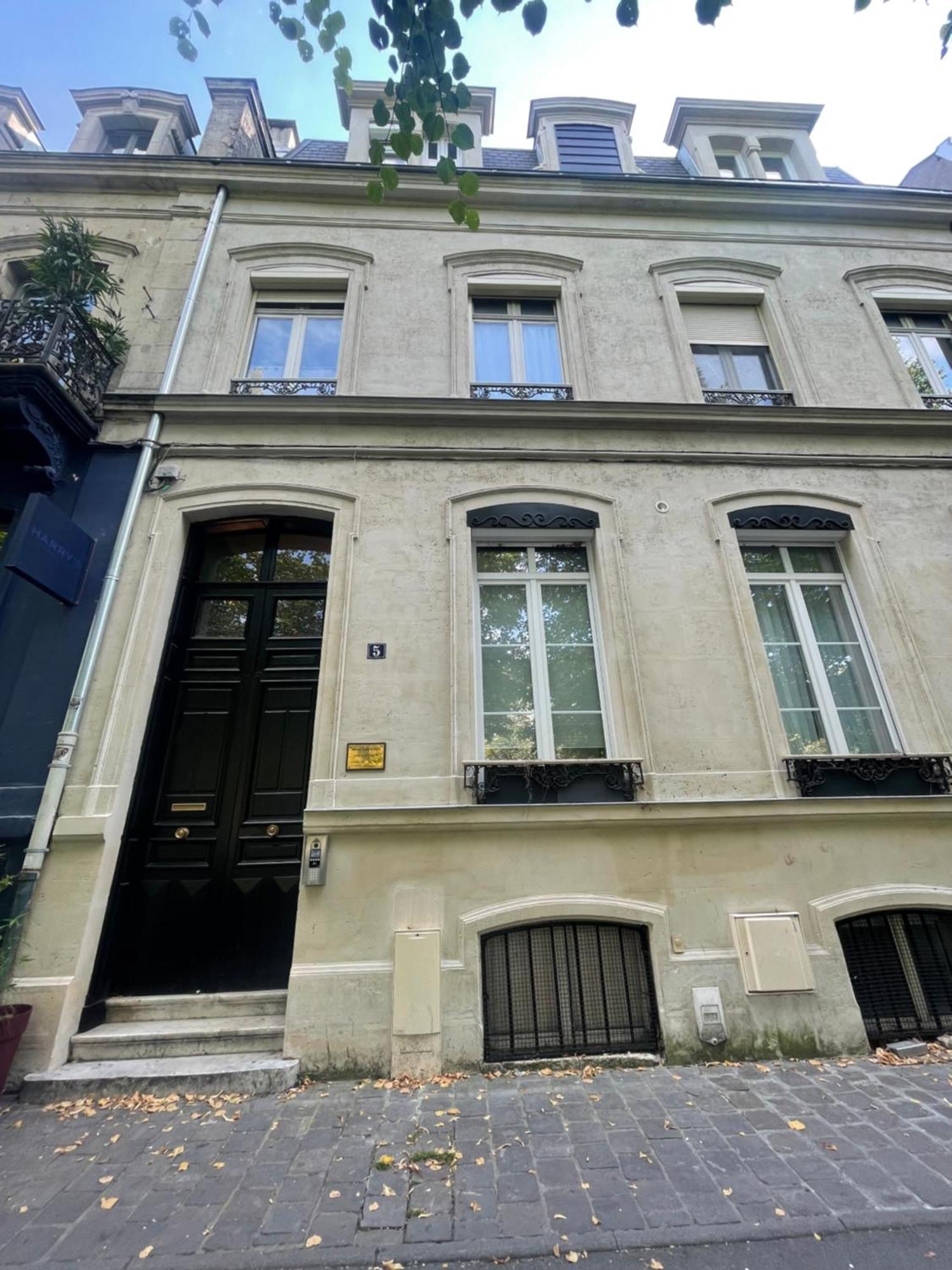 Appartements De Charme Du General Leclerc - Place D'Erlon - Hypercentre - Gare - Reims Exterior foto